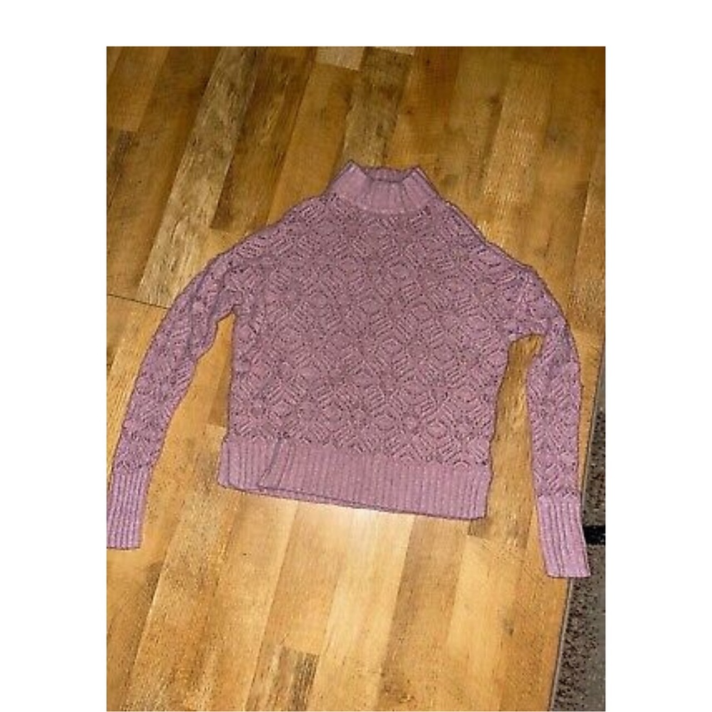 American Eagle open knit sweater